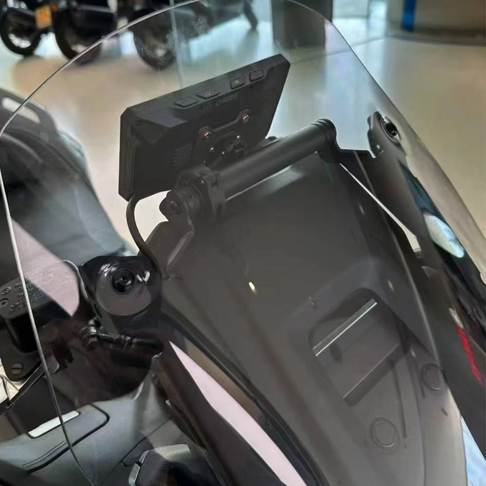 TMAX T-max 560 TECH MAX 2025 어 - Tech Accessories 리뷰 및 가격